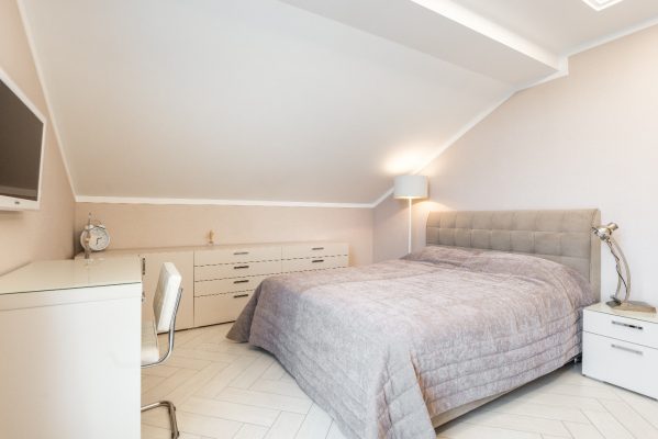 kamar tidur apartemen