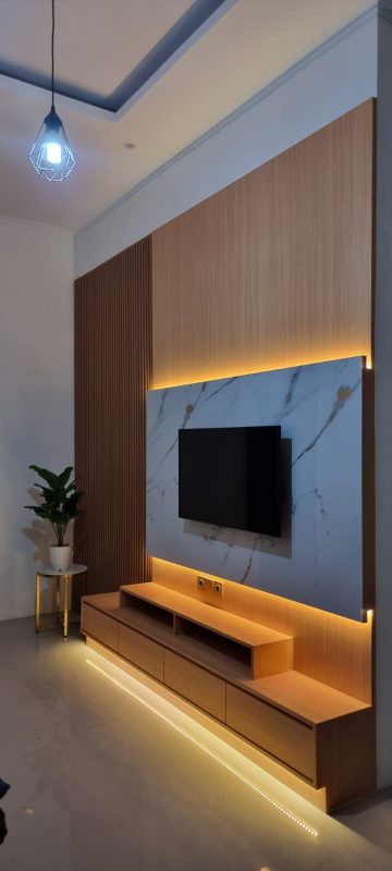 Backdrop ruang keluarga minimalis modern dengan pencahayaan LED
